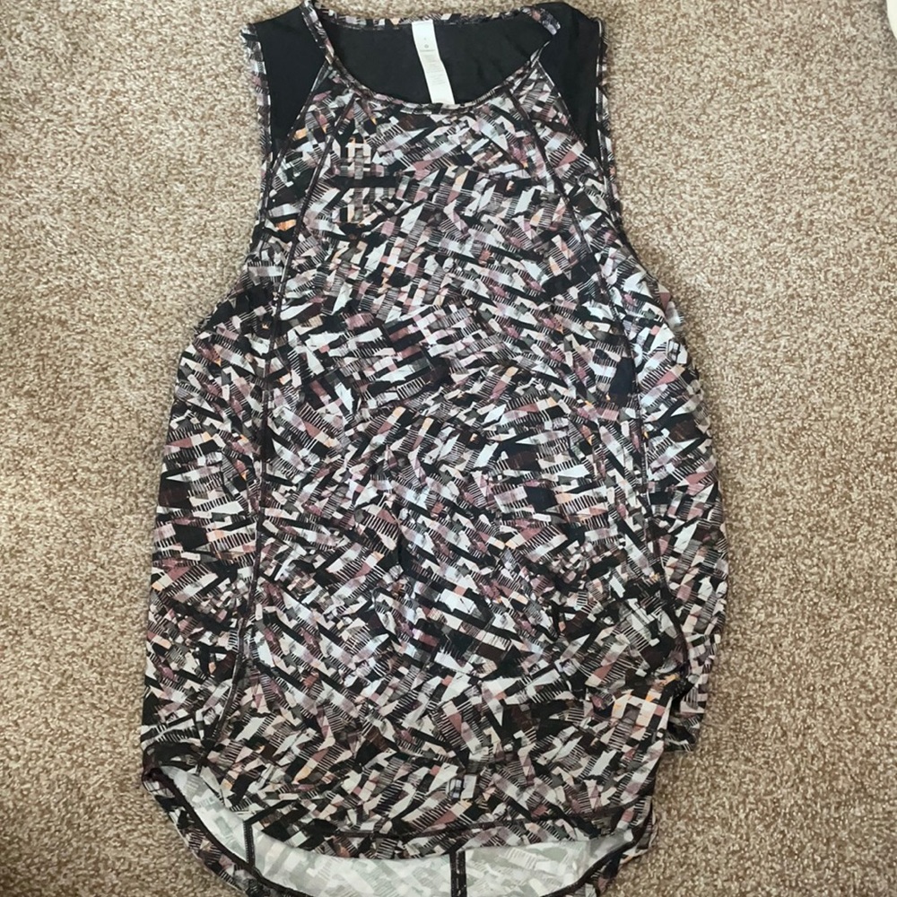 Lulu lemon tank